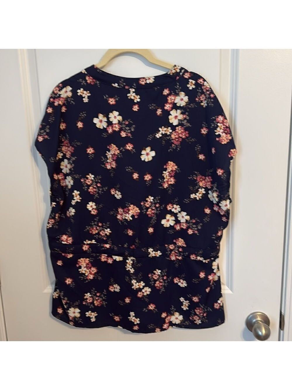 Blue/Pink Floral Blouse - Picture 6 of 6